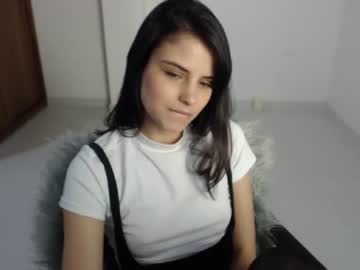 افلام سكسي اجنبي شقراء طيزها كبيرة تمص الزب بسرعة