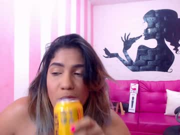 سكس xxxx نيك طالبة اليوغا الجميلة من كسها