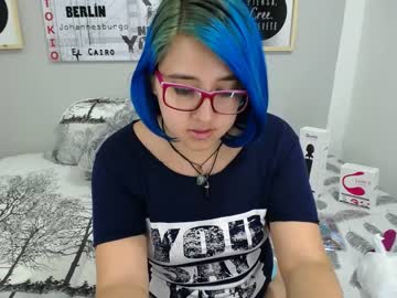 سكس الولد وامه