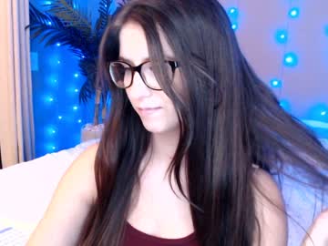 سكس في الجيم نيك ساخنه بزازها كبيرة مدورة روعة