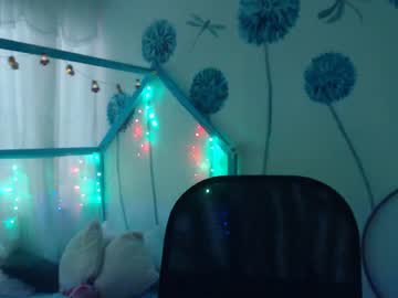 ابن زوجها يغريها بزبة تقلع وتتناك نيك سكس محارم 2022