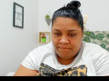 تحميل افلام سكس محارم اب ينيك بنتة الشرموطة