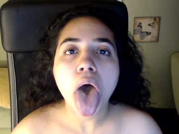 مقاطع محارم الاخت الخادمة واخوها افلام نيك عائلي xfxx